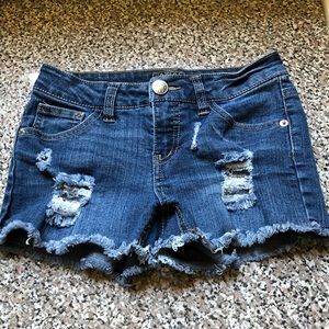 Justice Distressed Shorts